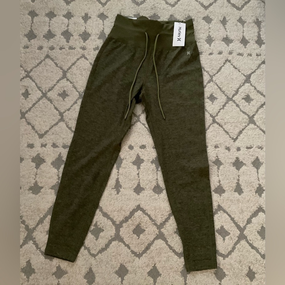 Hurley Women's Relaxed Jog Legging - Picture 5 of 16